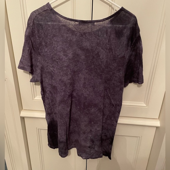 Tee by Gypsy - Picture 2 of 2